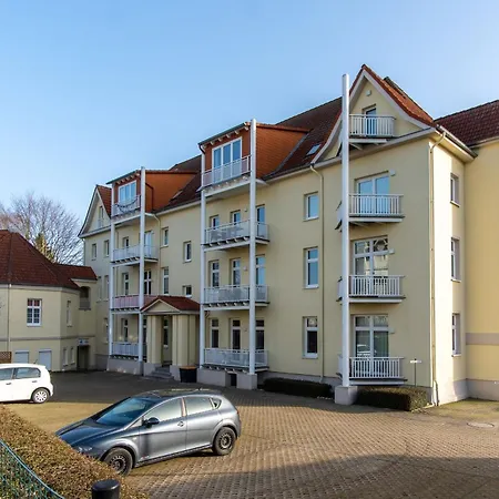 Haus Godewind 5 Mit Balkon Und Strandkorb Binz